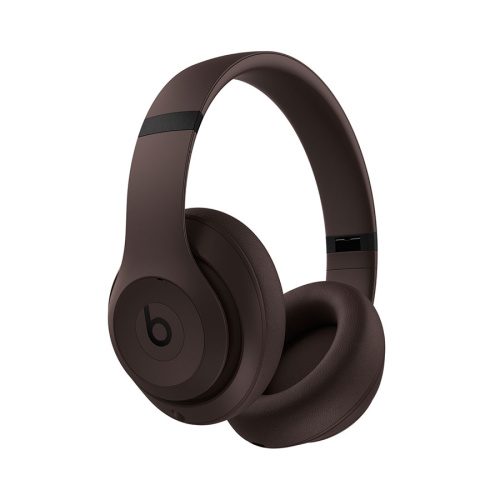 0018908 beats-studio-pro-wireless-headphones 1496859689
